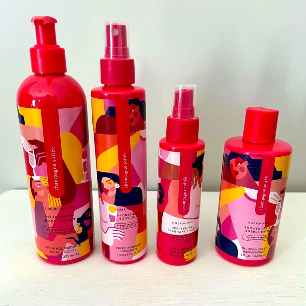 SEALED NEW CHAMPAGNE SOIREE SET